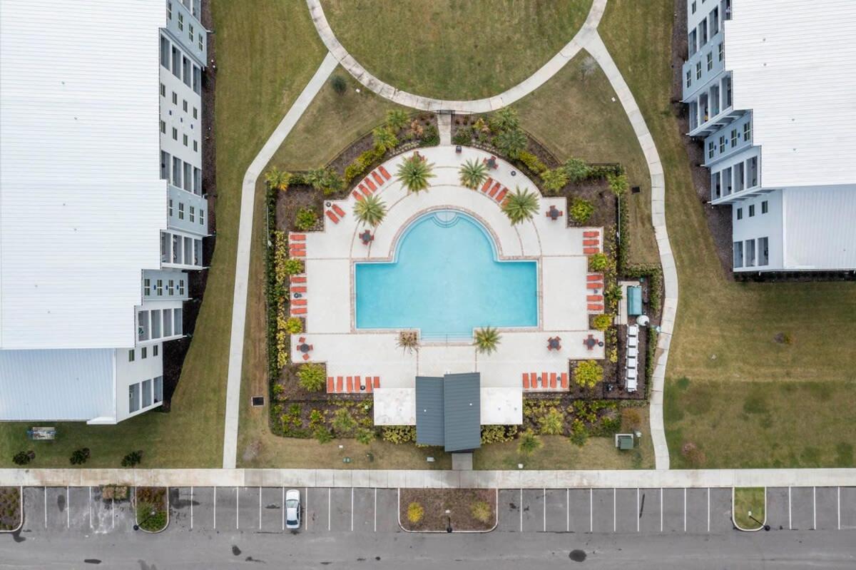 Gorgeous 2 Bedroom Close To 305 31911 Hébergement de vacances *