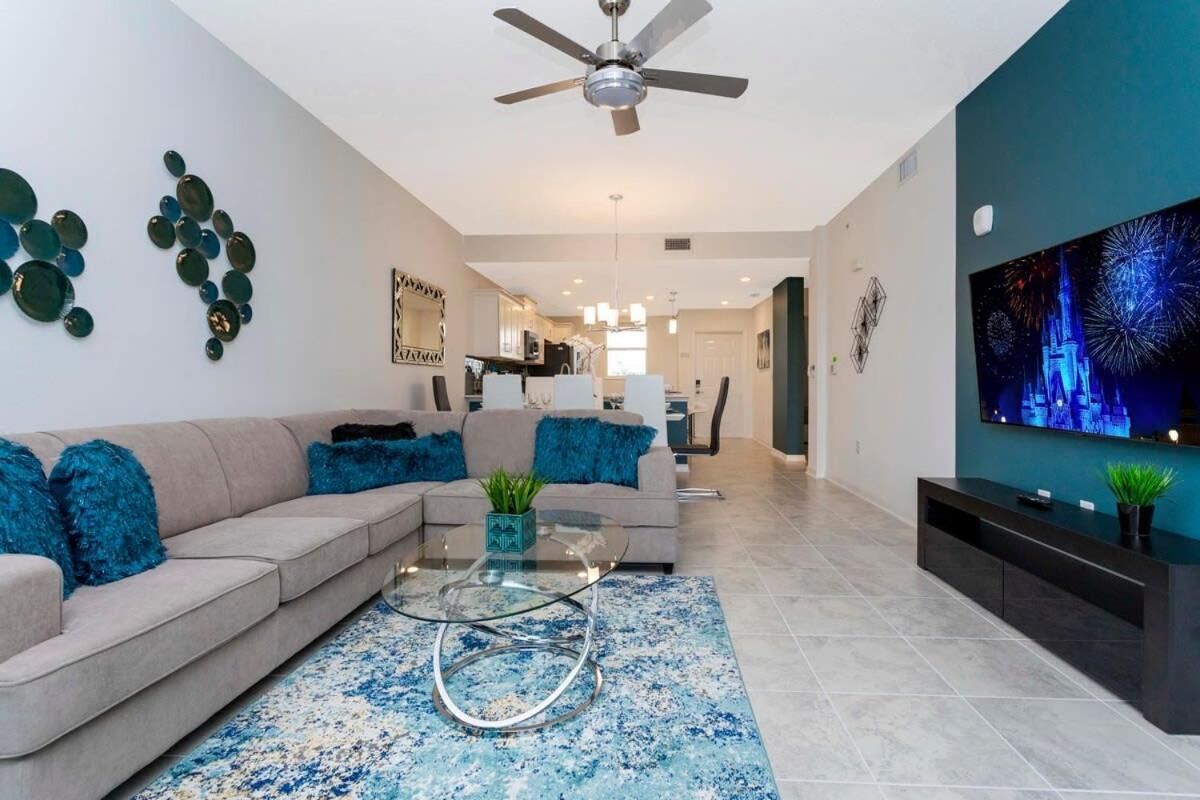 Gorgeous 2 Bedroom Close To 305 31911 Hébergement de vacances *