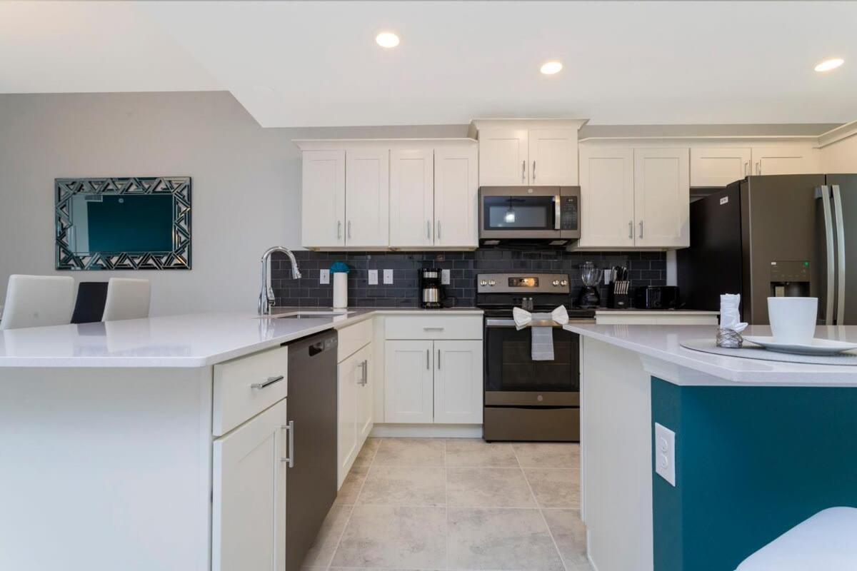 Gorgeous 2 Bedroom Close To 305 31911 Hébergement de vacances *