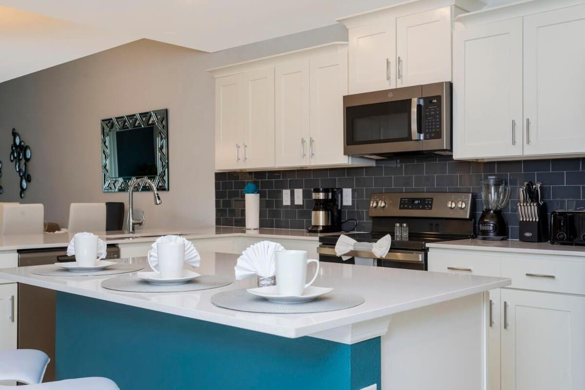 Hébergement de vacances Gorgeous 2 Bedroom Close To 305 31911 *